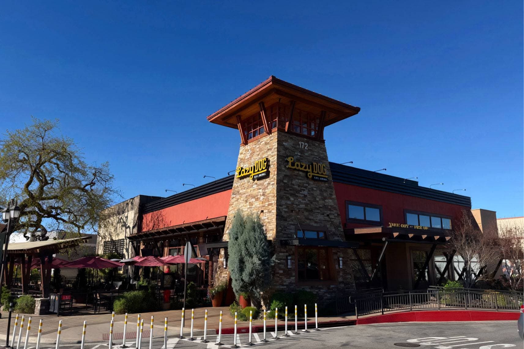 Lazy Dog Restaurant Naperville 6