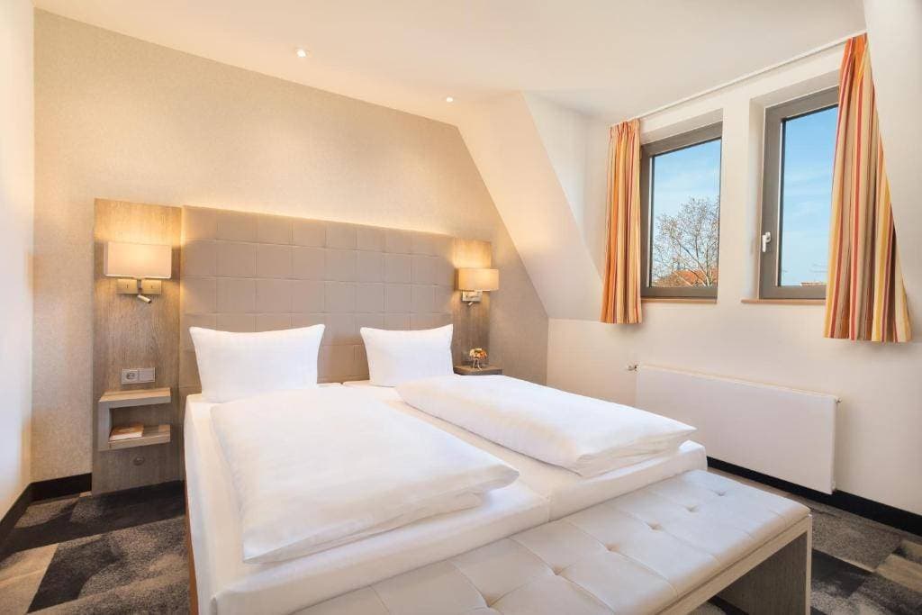 Hotel Erfurt "Krämerbrücke" 9