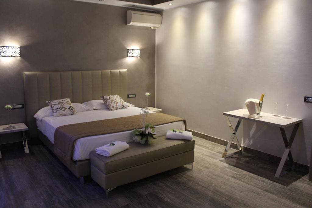 Aquila Hotel 7