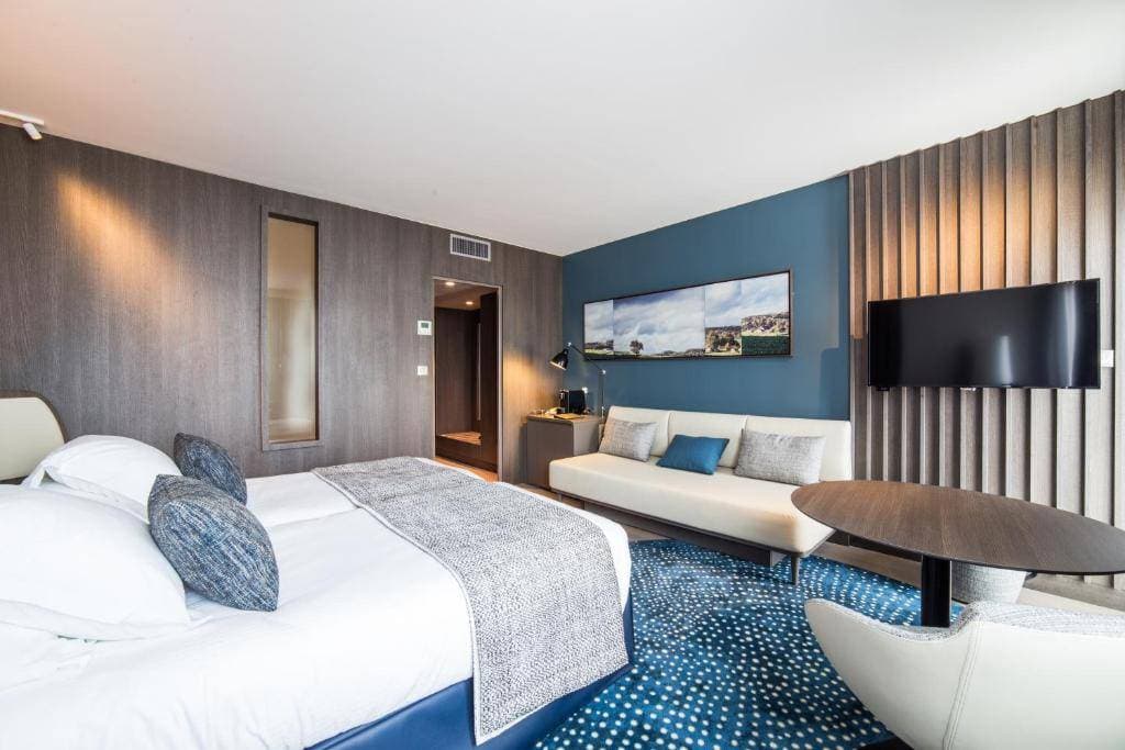 Best Western Premier Hotel De La Paix 16
