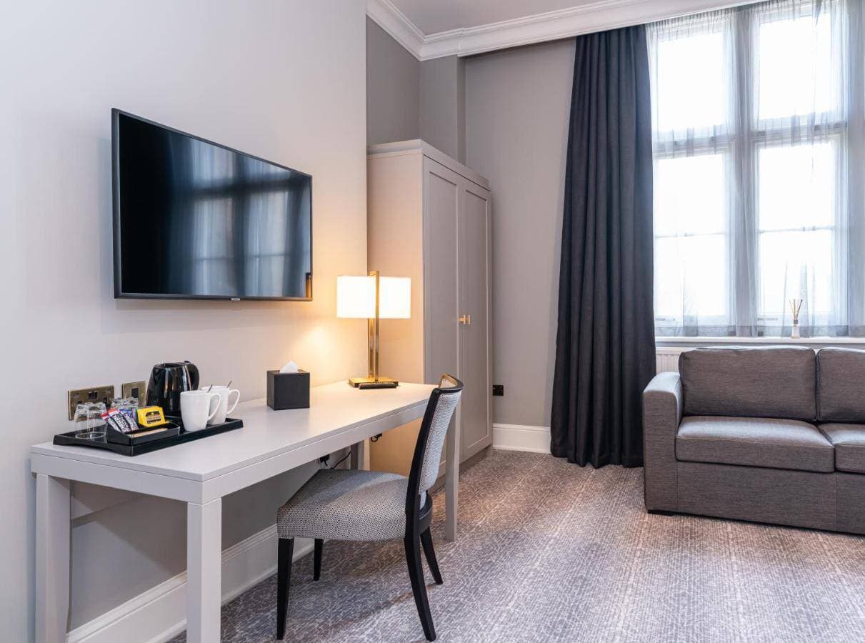 Easthampstead Park Hotel 11