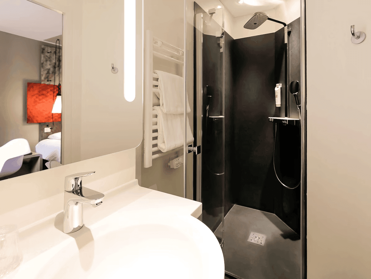 Hôtel ibis Besançon Centre Ville 8