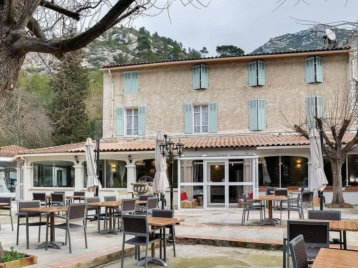 Logis Hôtel du Parc 1