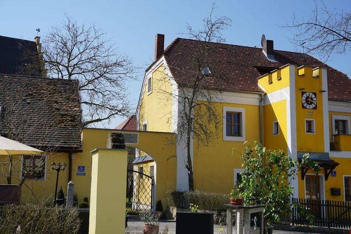 Hotel Schlossresidenz Heitzenhofen 10