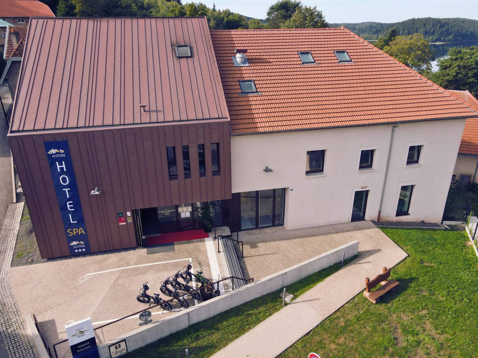 Hotel Altitude et Spa 1