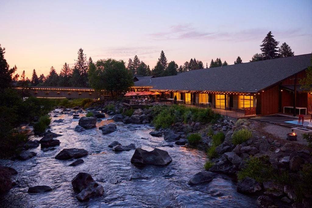 Riverhouse Lodge and Events Center 7