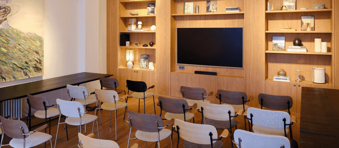 Typisch Amsterdams Herenhuis in het Groen 10