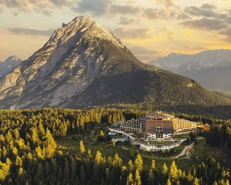 Interalpen-Hotel Tyrol 2