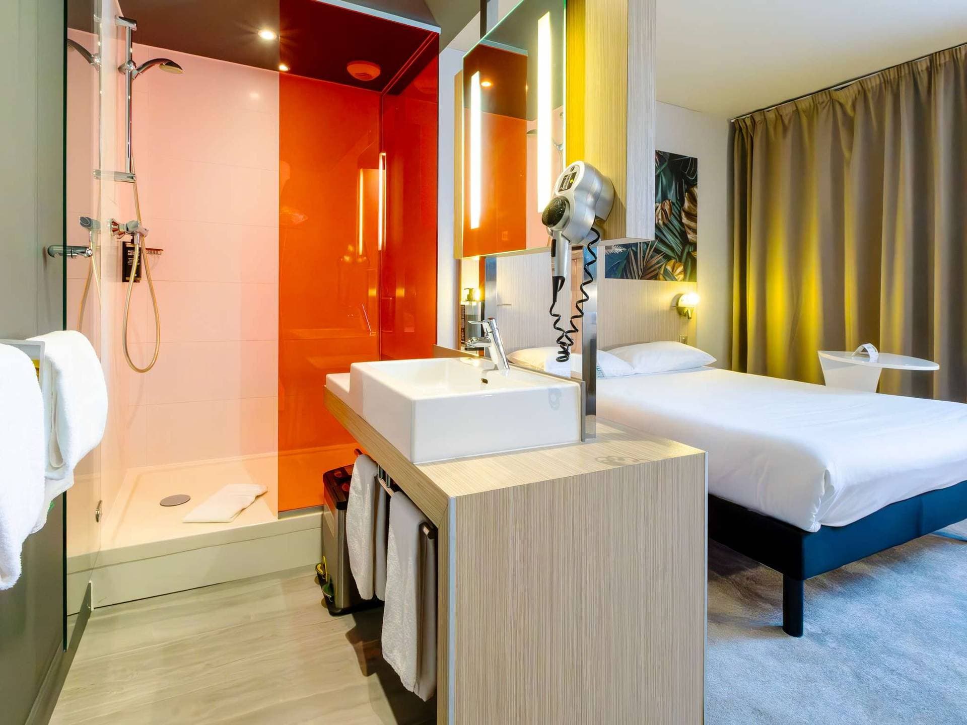 Ibis Styles Troyes Centre 5