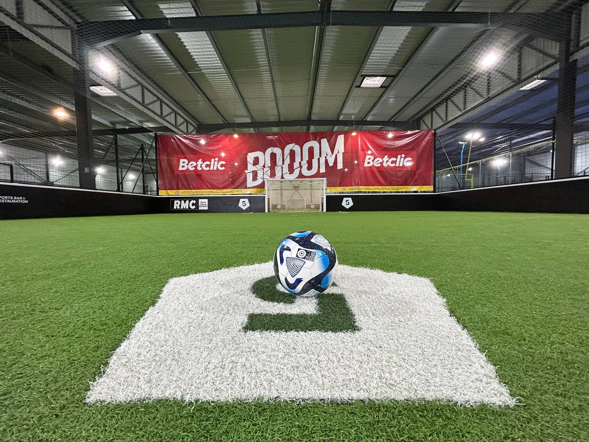 LE FIVE 4PADEL Mulhouse 1
