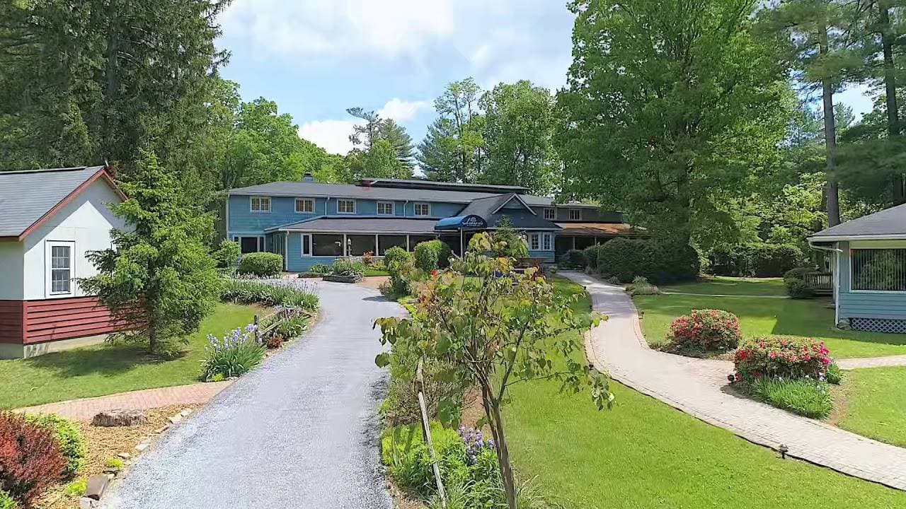 Highland Lake Inn & Resort 1