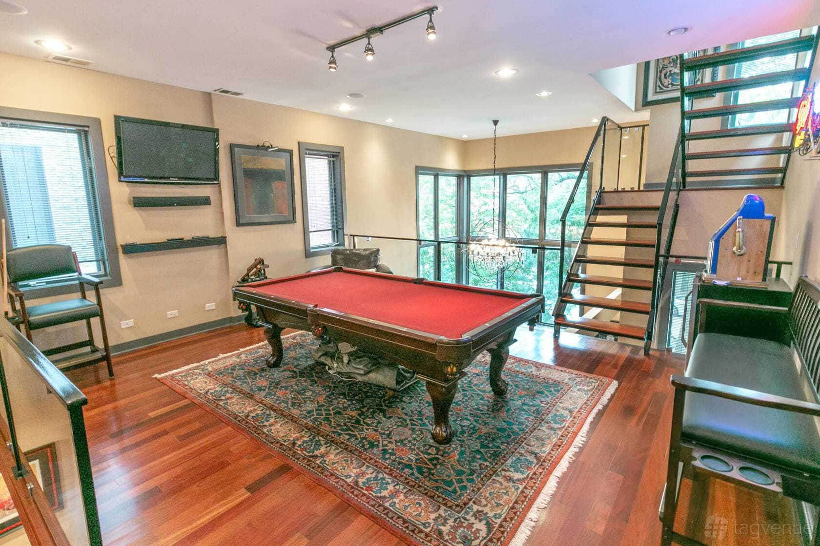 Wicker Park Mansion 8