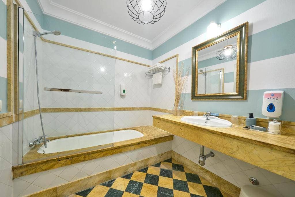 Hotel La Brena 17