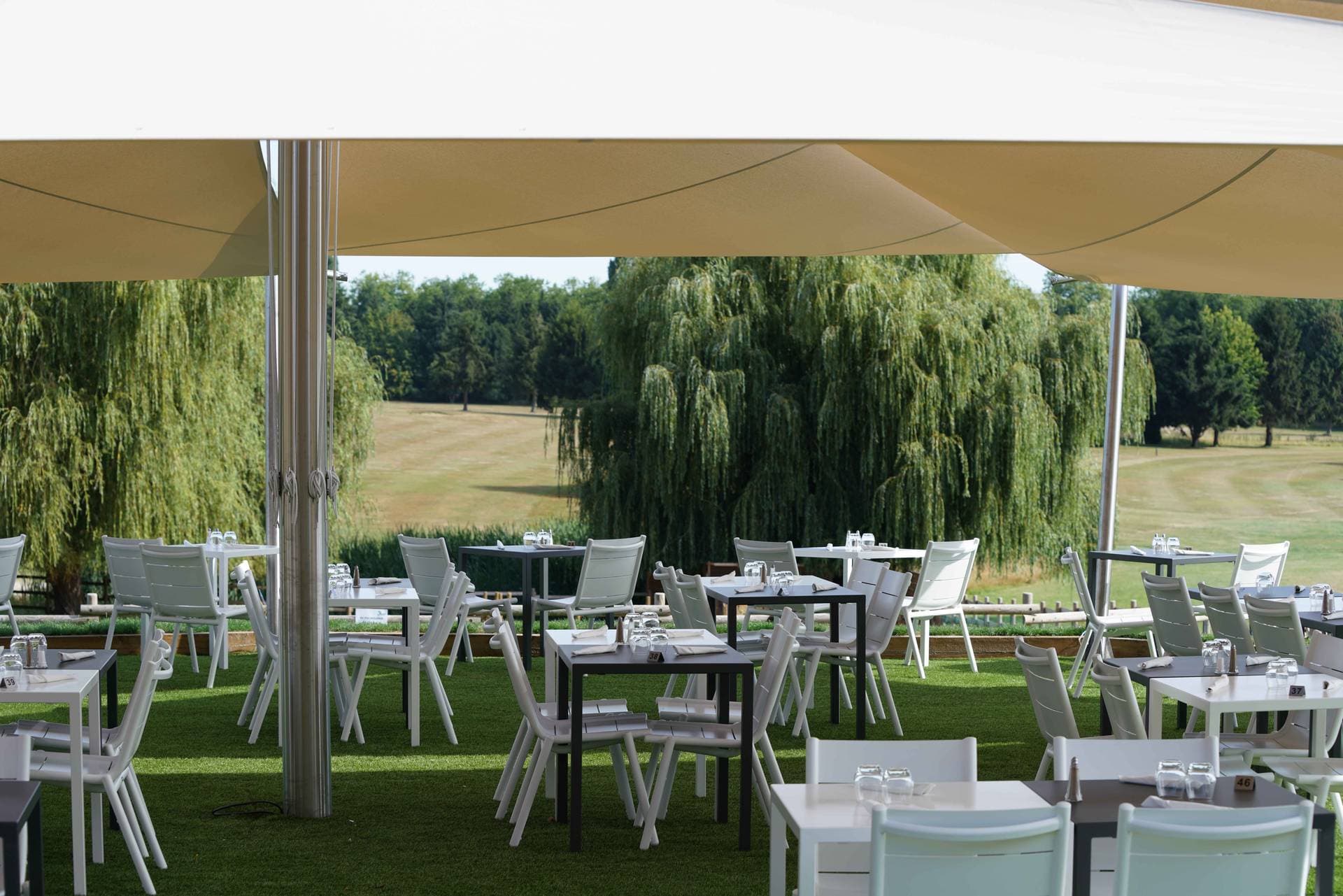 Le Domaine de Crécy 10