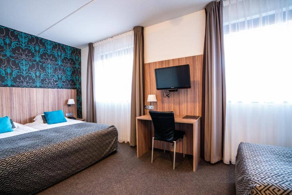 Martini Hotel 8