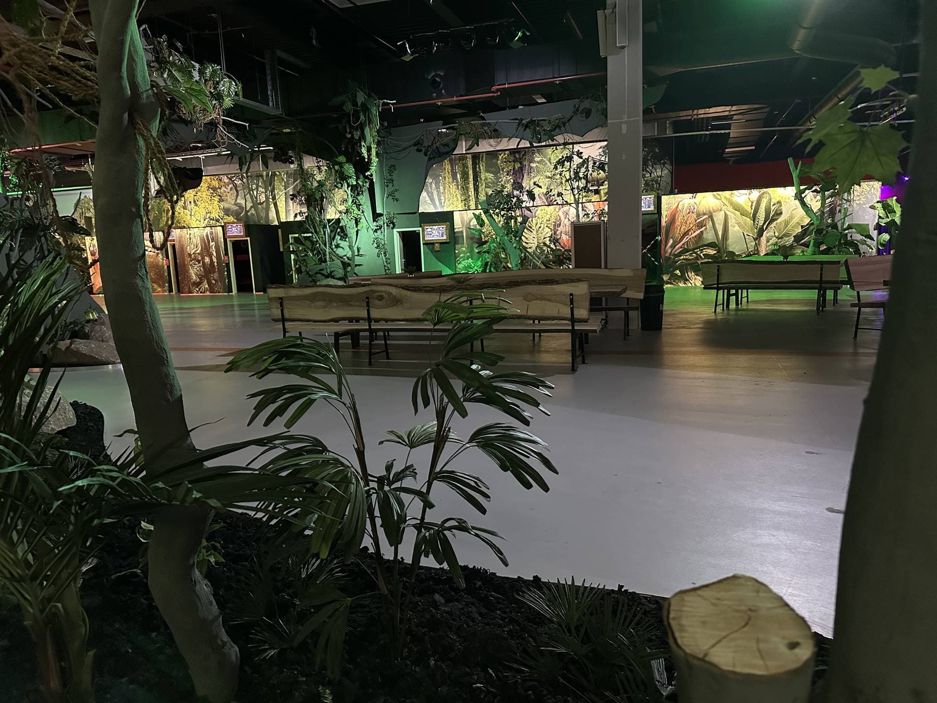 Location, Essen, Tanzen, Tagung