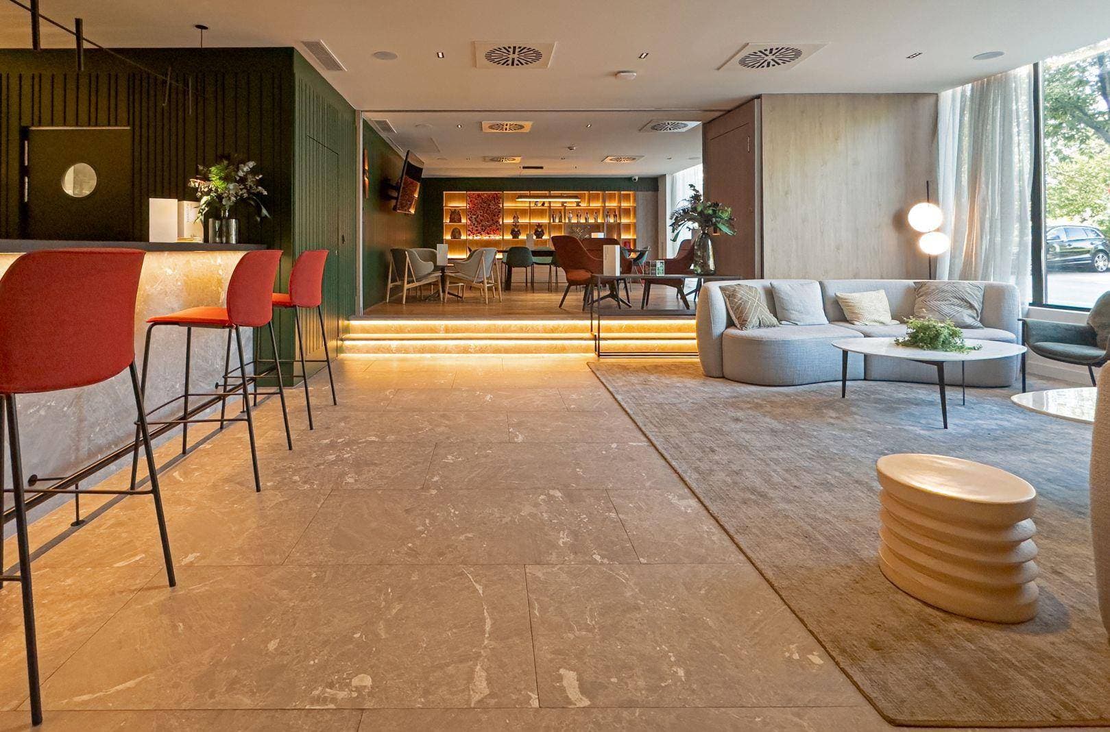 Occidental Pamplona 10