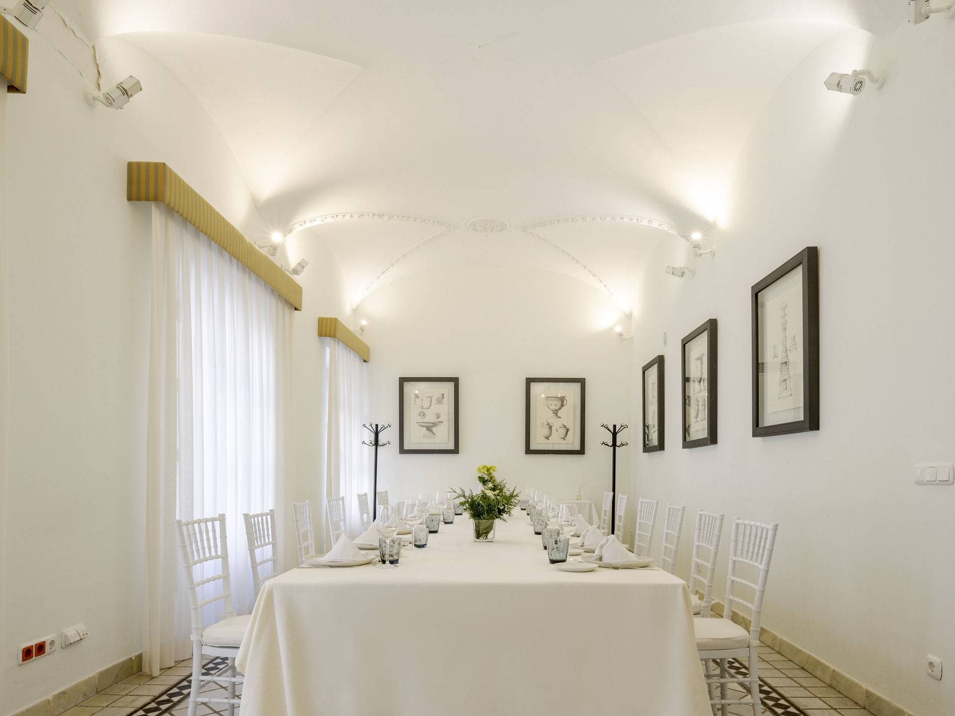 ILUNION Mérida Palace 12