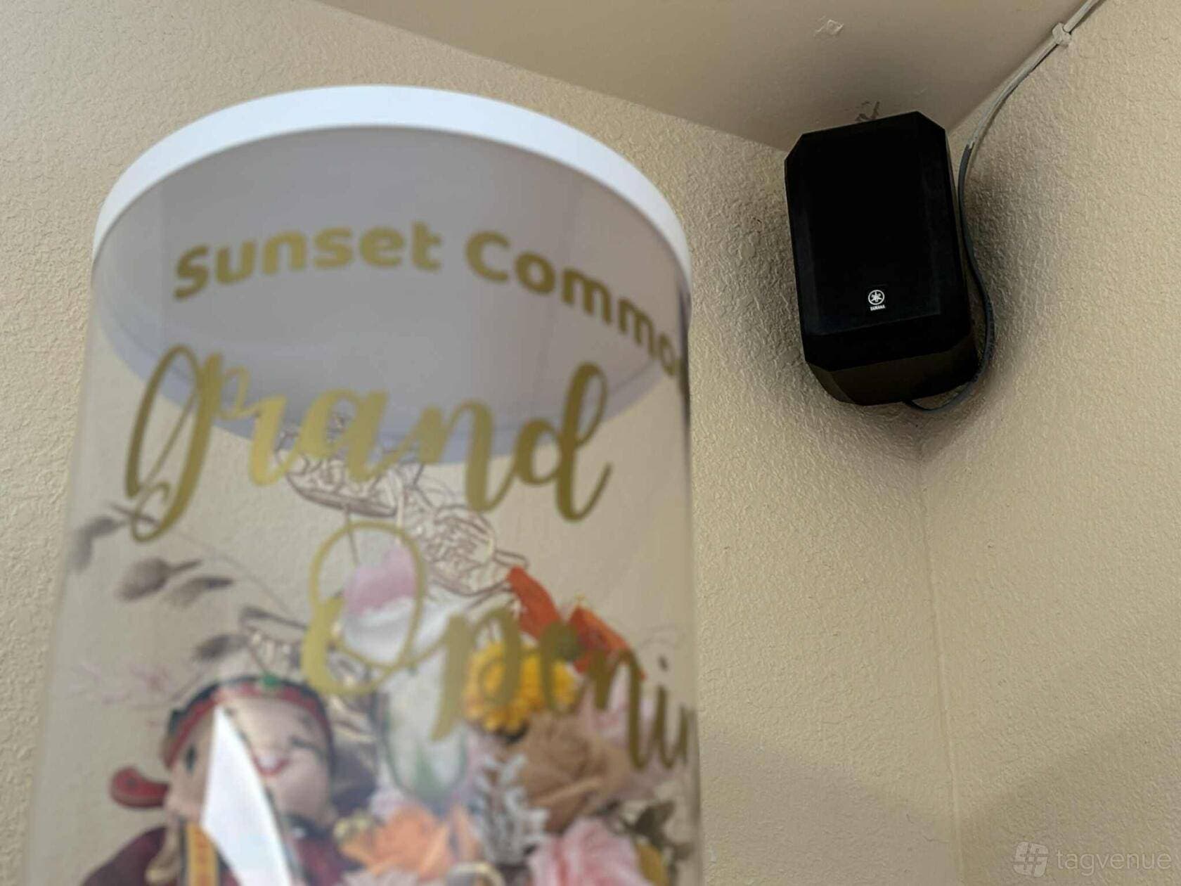 Sunset Commons 21