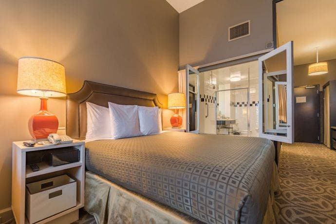 Proximity Hotel 20