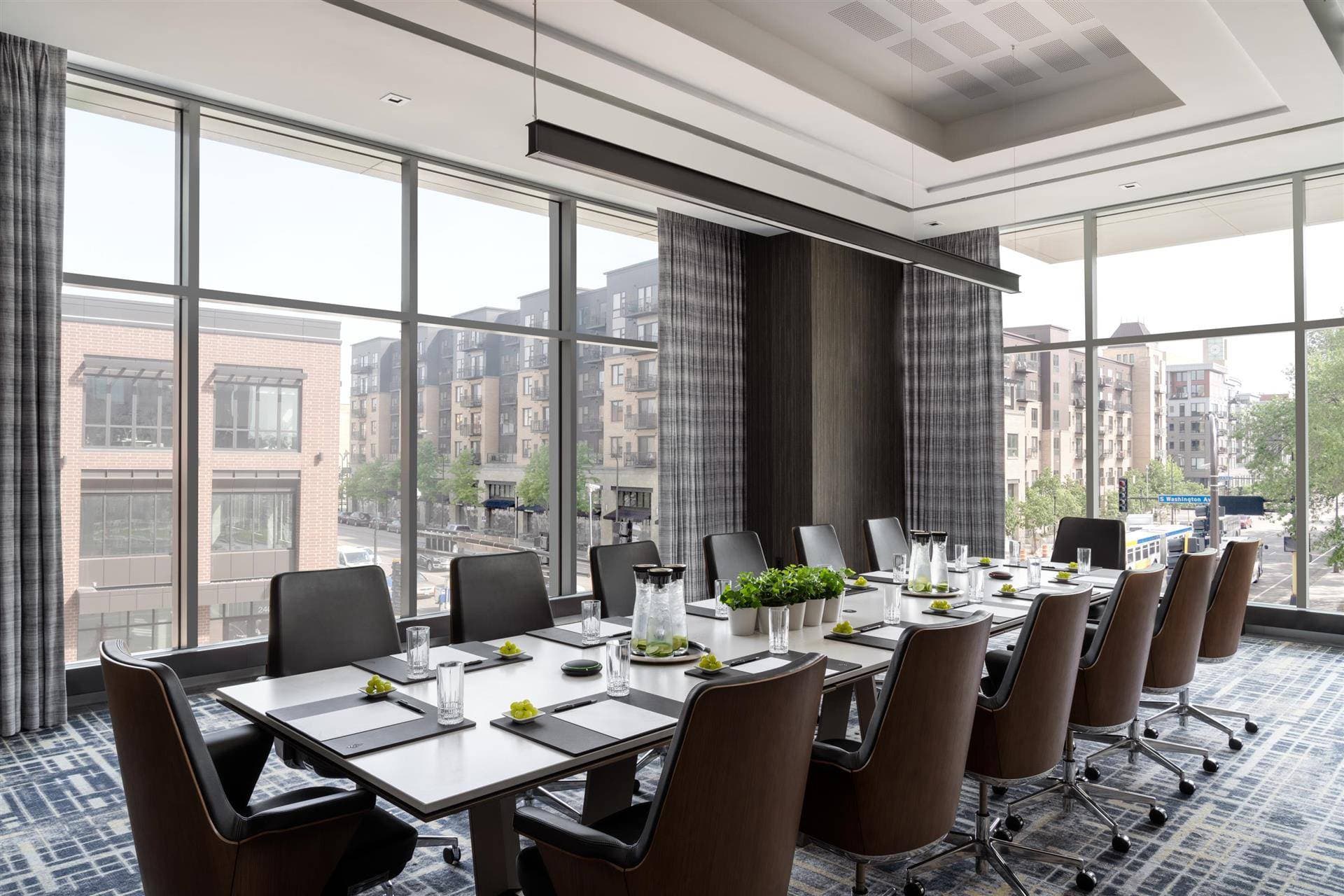 Four Seasons Hotel Minneapolis 8