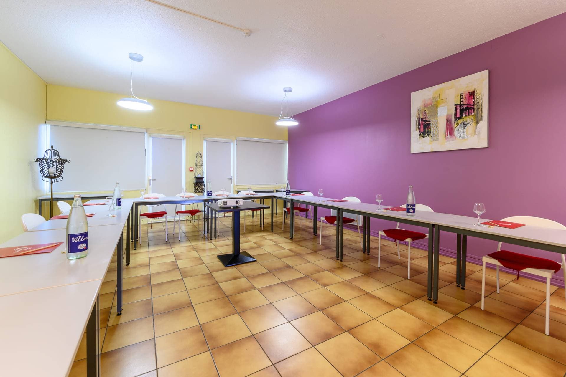 Brit Hotel Confort Cambrai 1