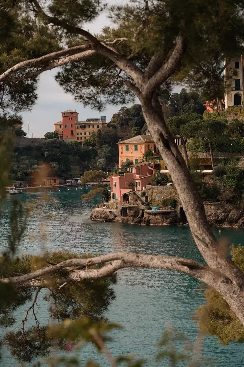 Eight Hotel Paraggi 1