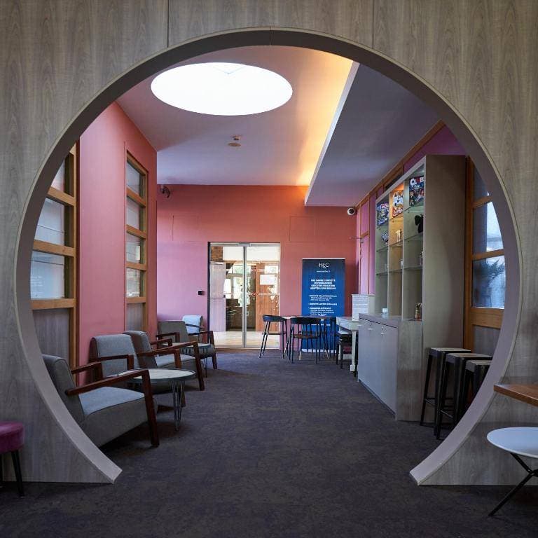 Best Western Plus Paris Saclay 13