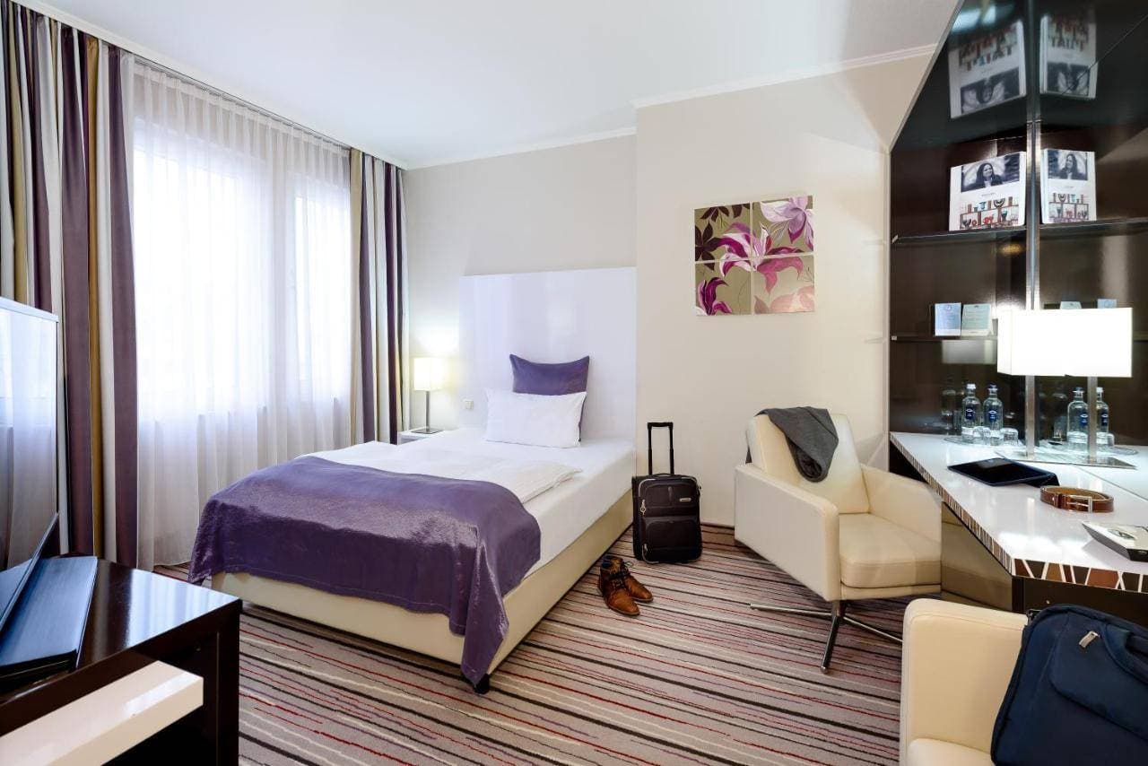 Mercure Hotel Wiesbaden City 25