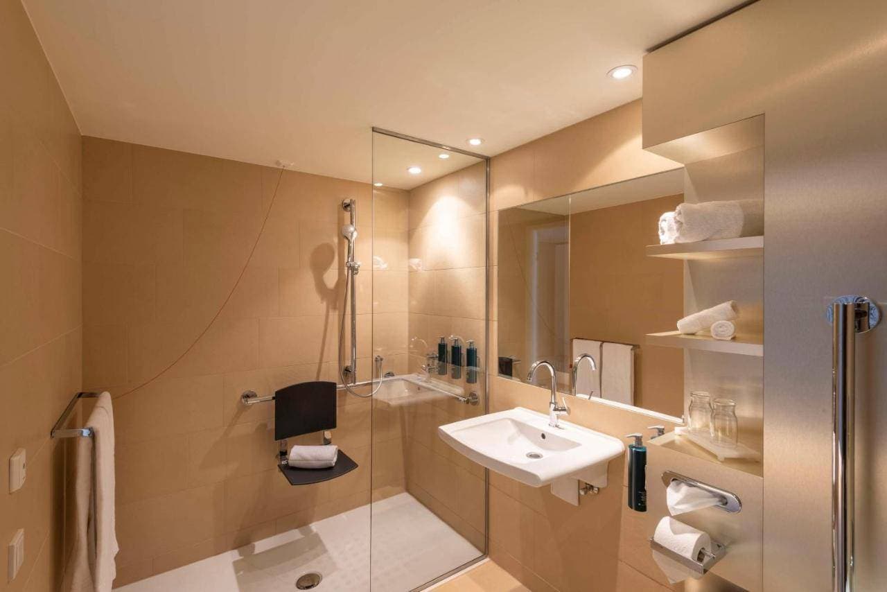 DoubleTree by Hilton Vienna Schonbrunn 23