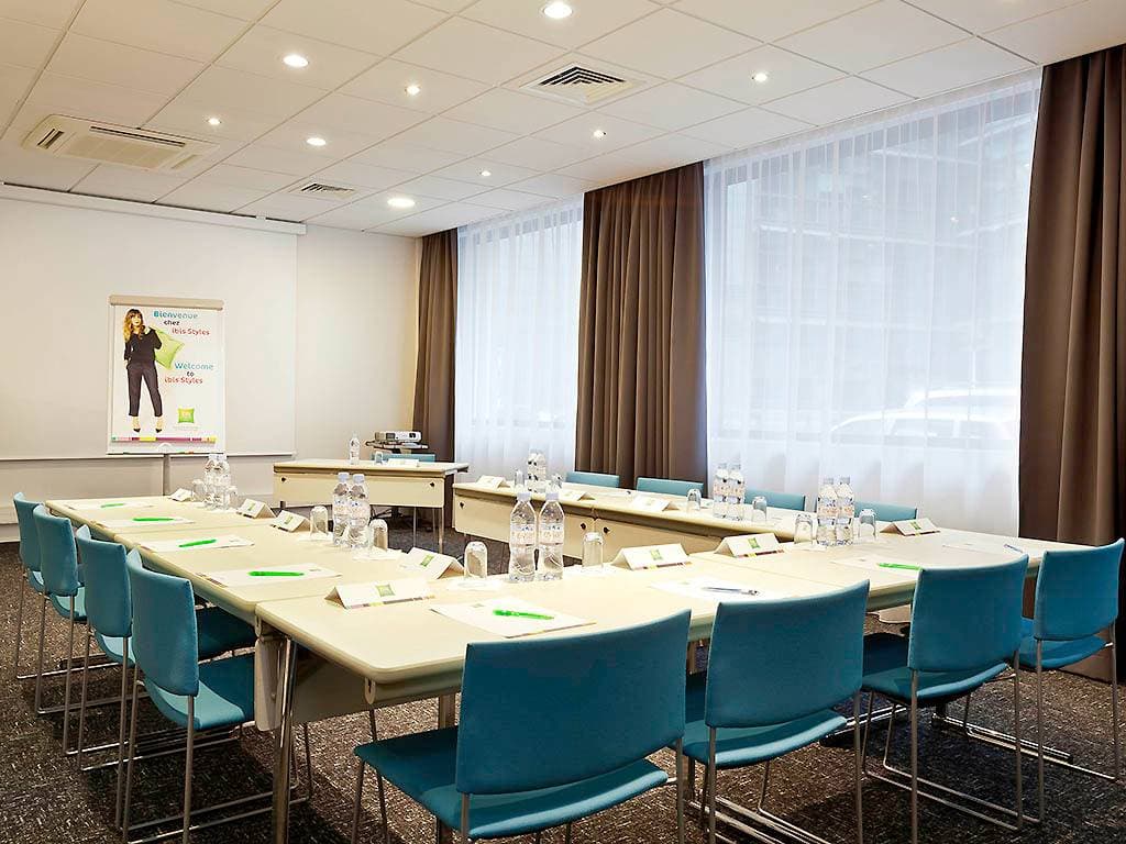 ibis Styles Paris Porte d'Orléans 9