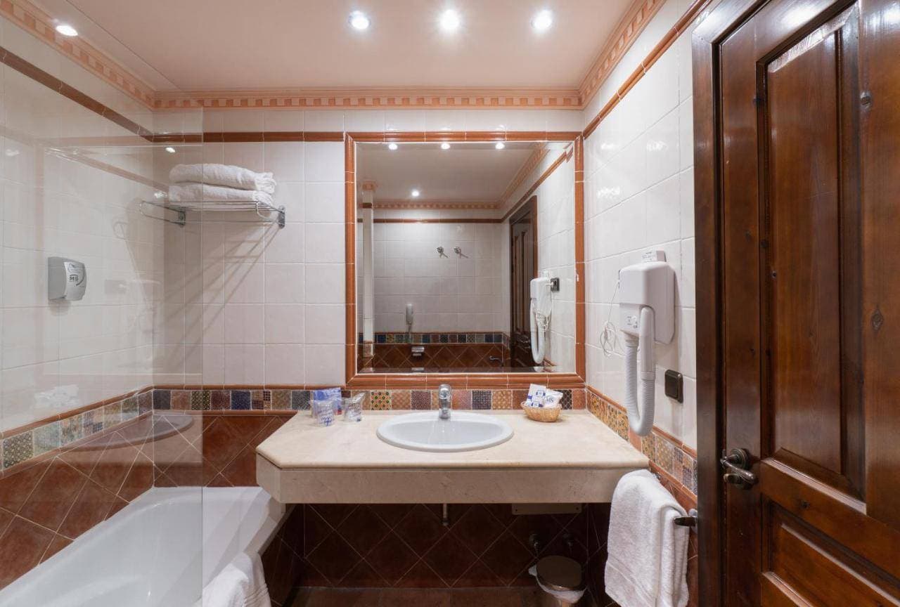 Hotel MS Amaragua 32