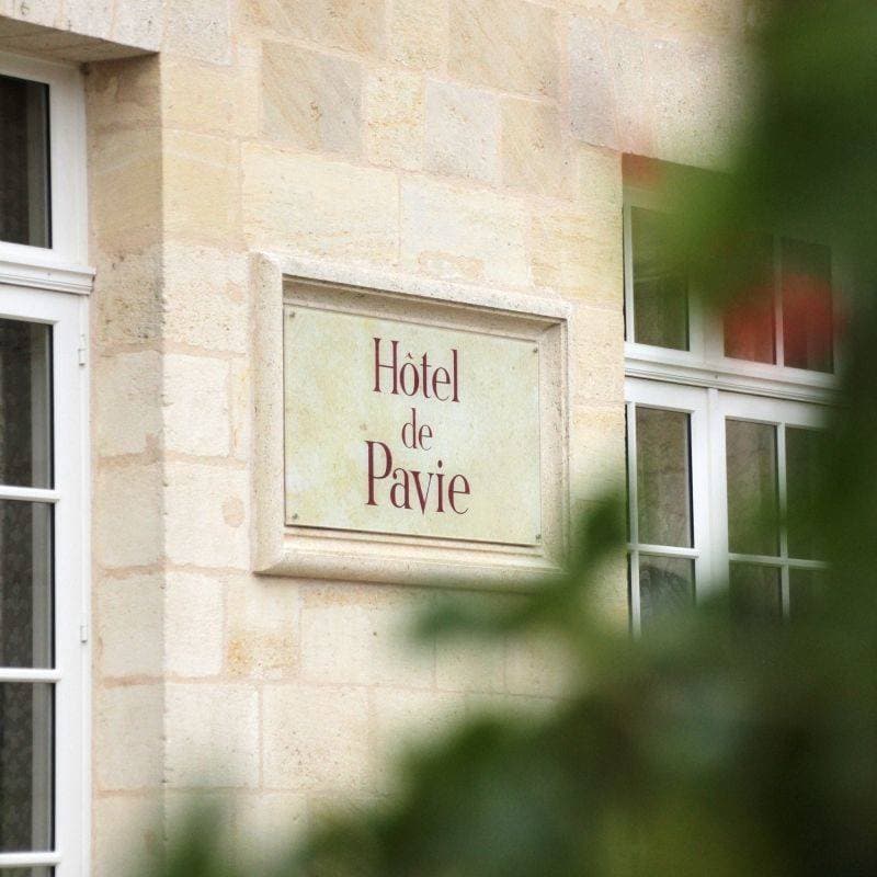 Hôtel de Pavie 6