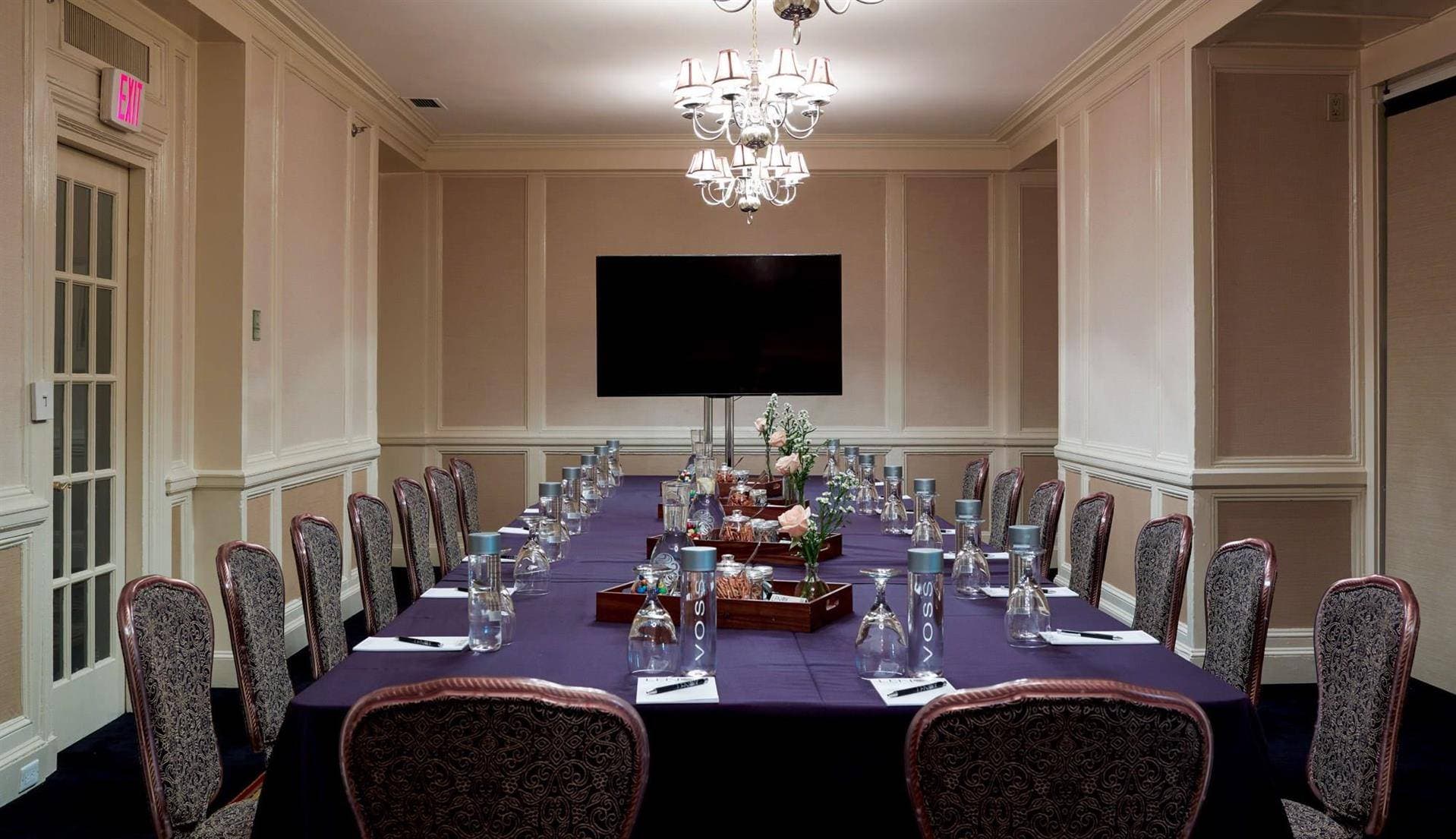 The Lenox 17