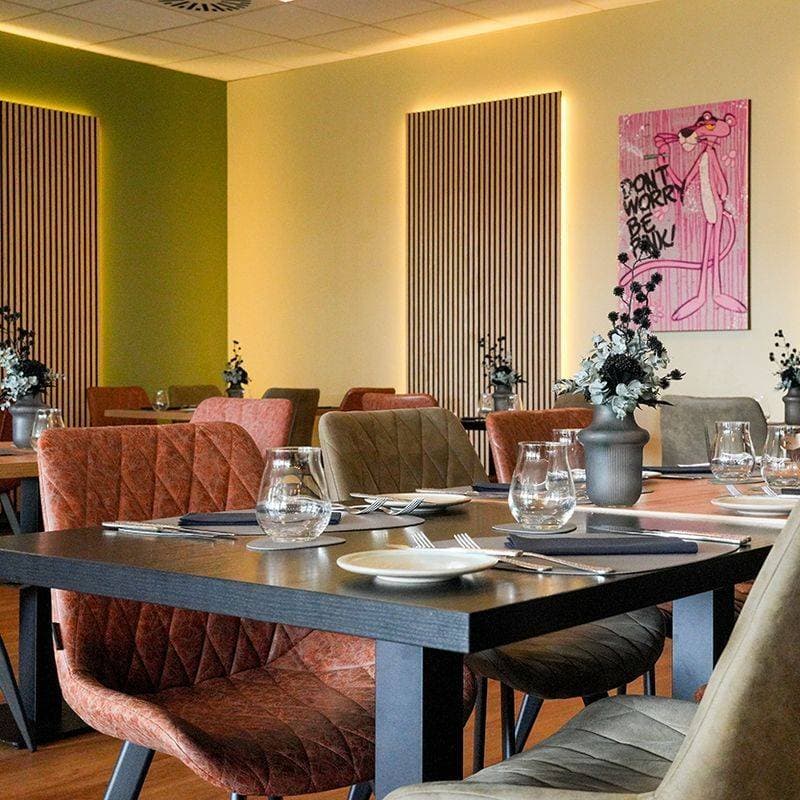 PINK - DAS RESTAURANT 3