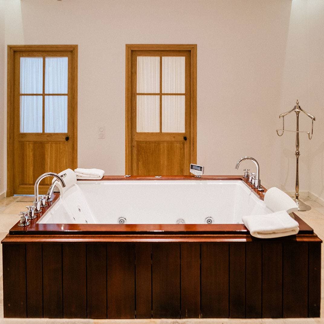 La Maison de Rhodes 10