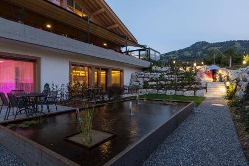 Hotel Spitzhorn 2