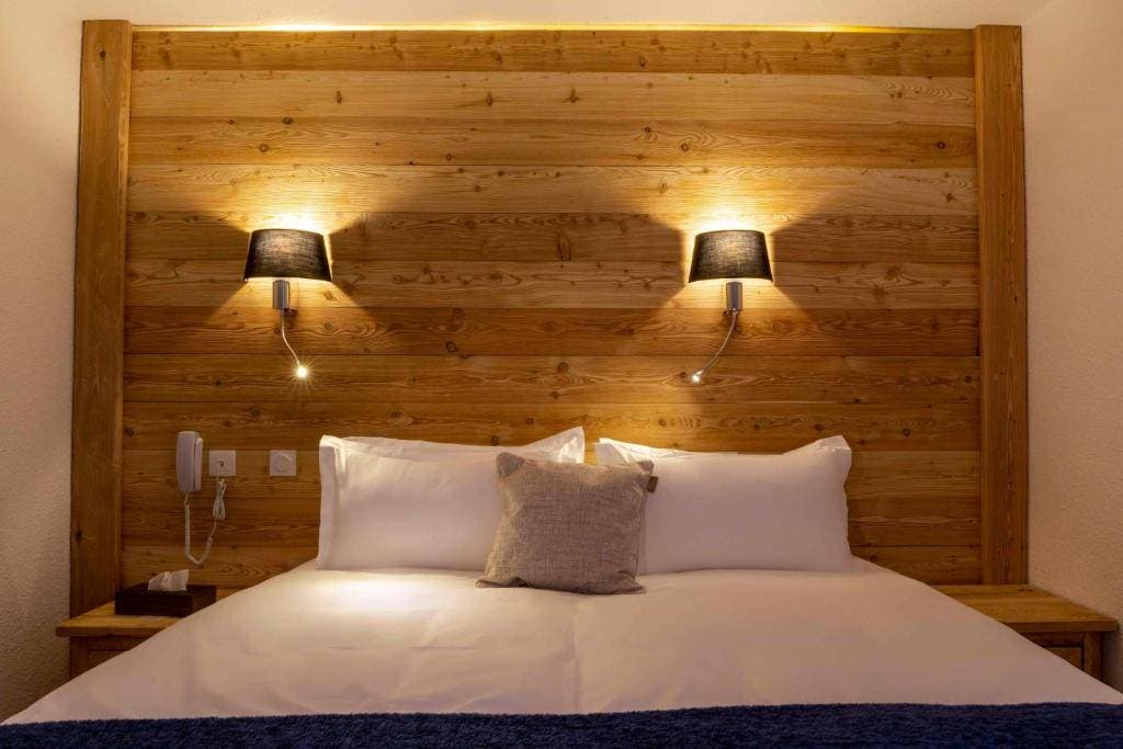 Snow Chill Hotel  8