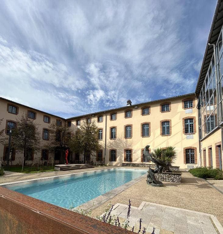 Dali Hotel  1