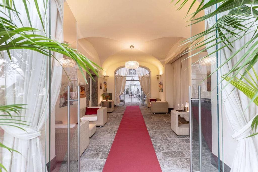 Palazzo Caracciolo Naples 4