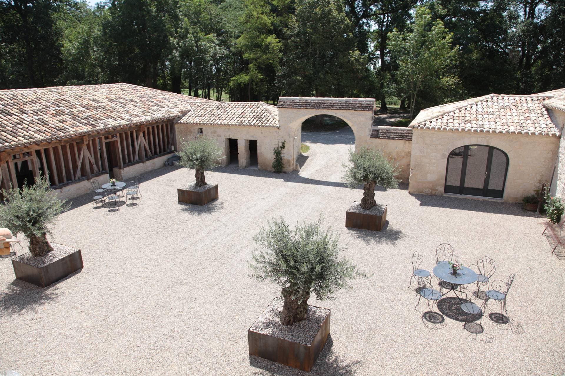 Le Clos des Charmes 2
