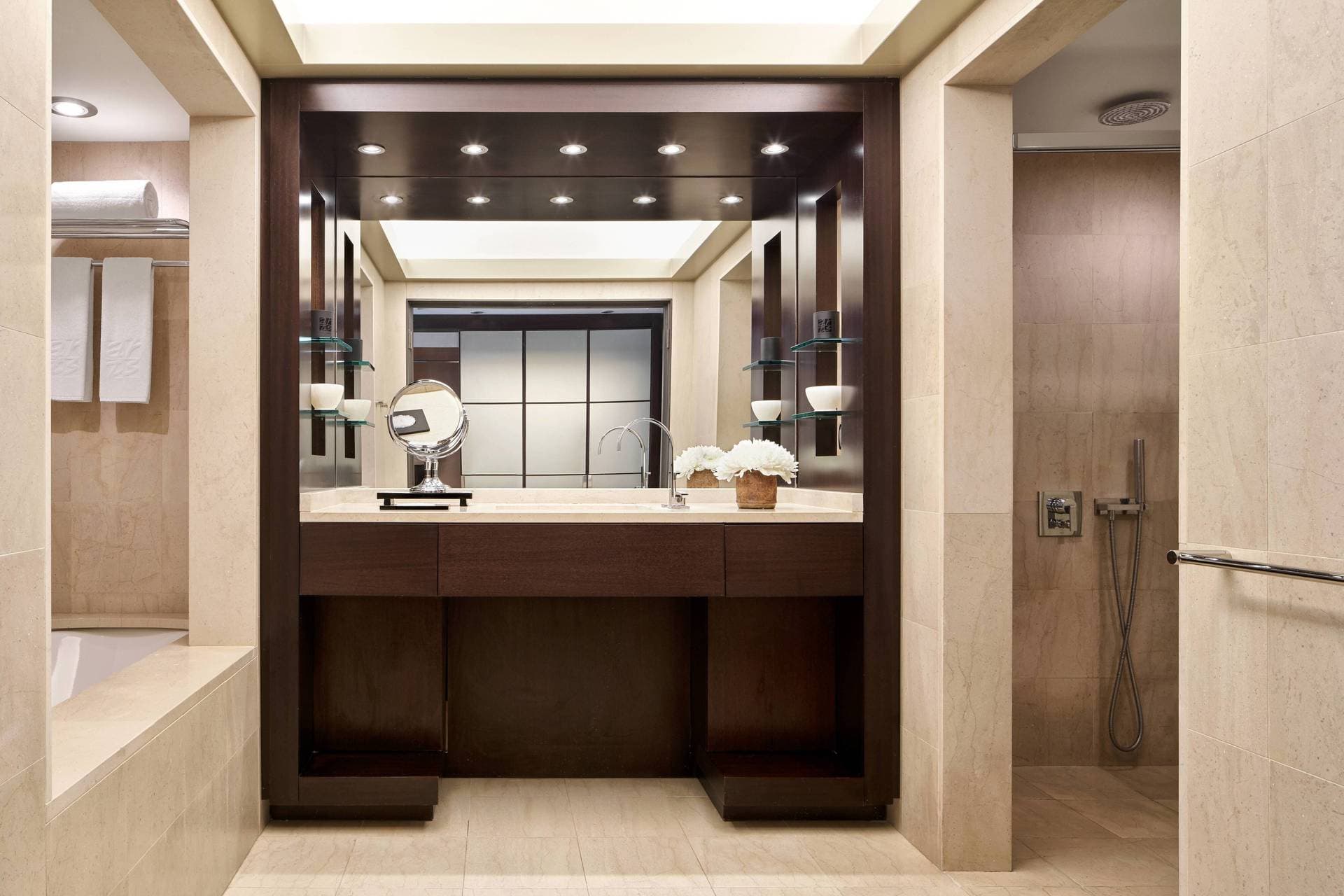 Hotel Arts  29