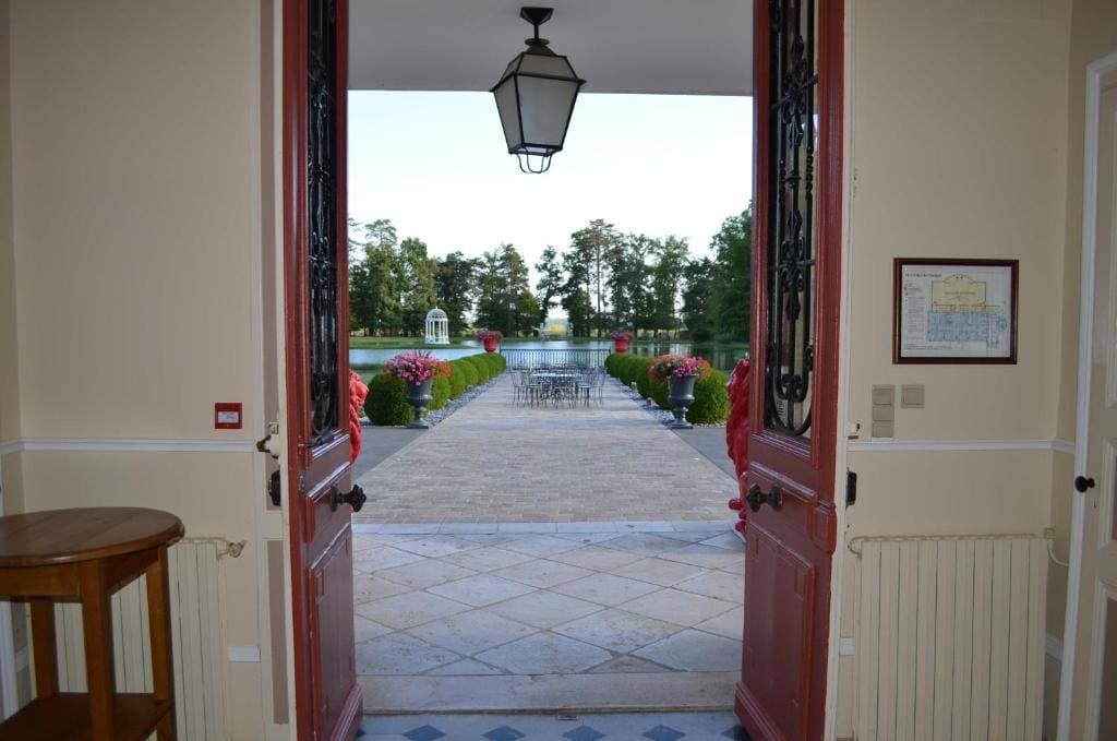 Le Château d'Epeyssoles-Georges Blanc 12