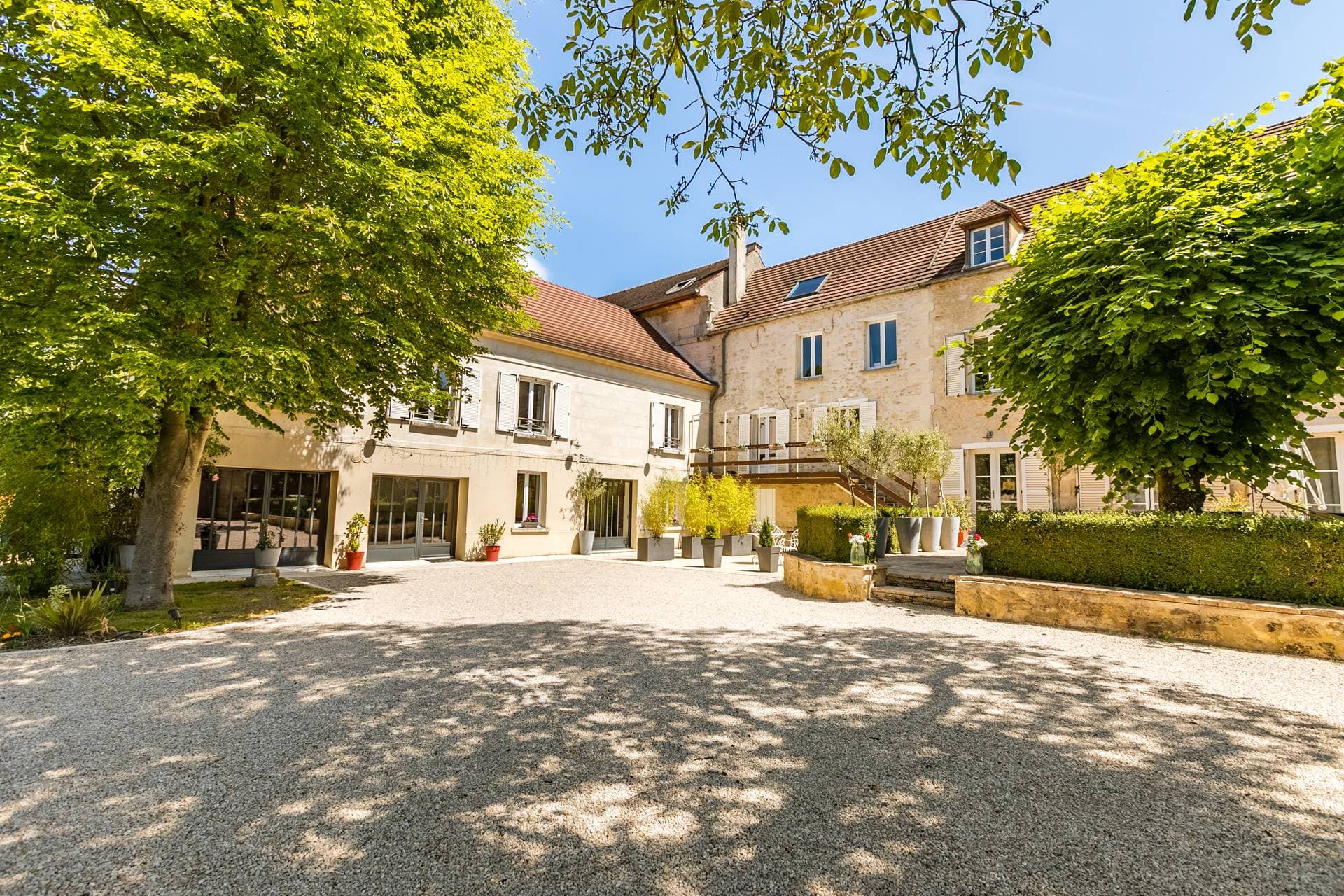La Roche  3