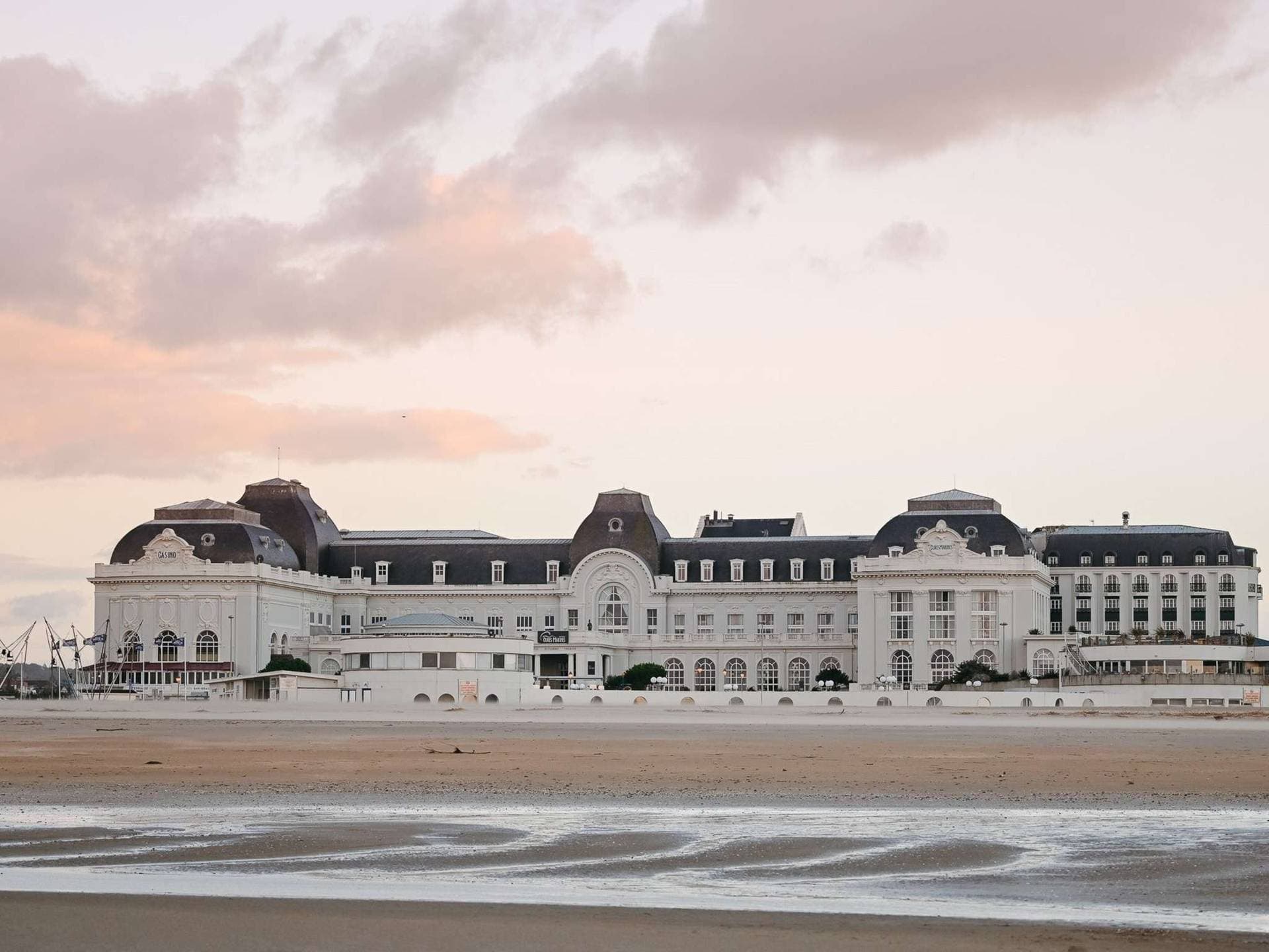 Cures Marines MGallery Trouville-sur-Mer 1