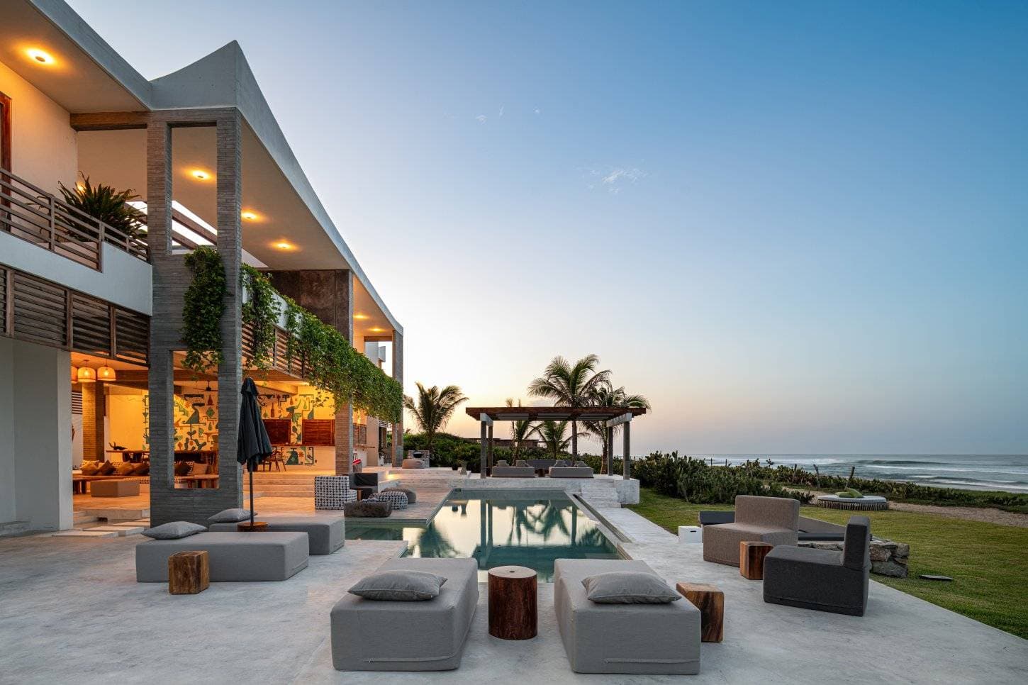 Niku House 25