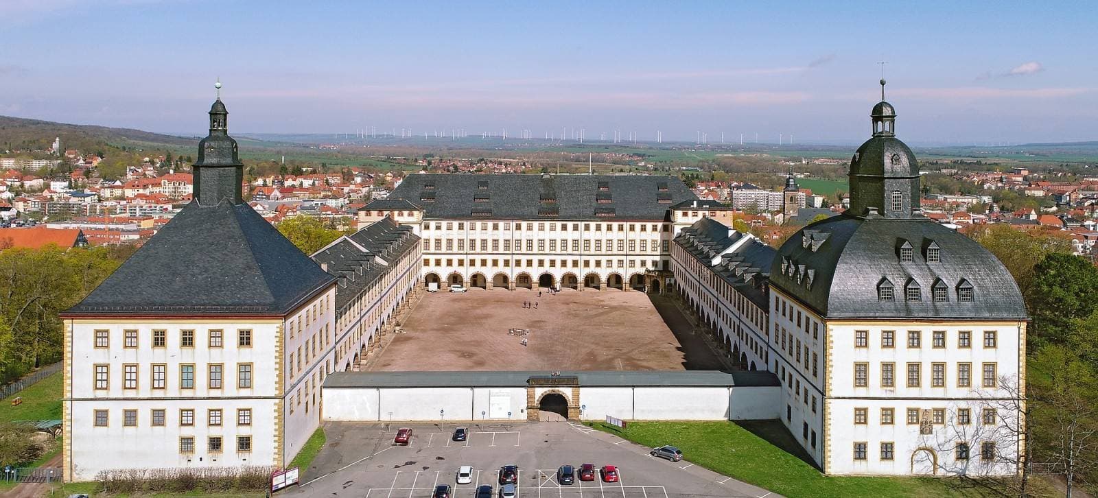 Schloss Friedenstein mit Herzoglichem Park Gotha 1