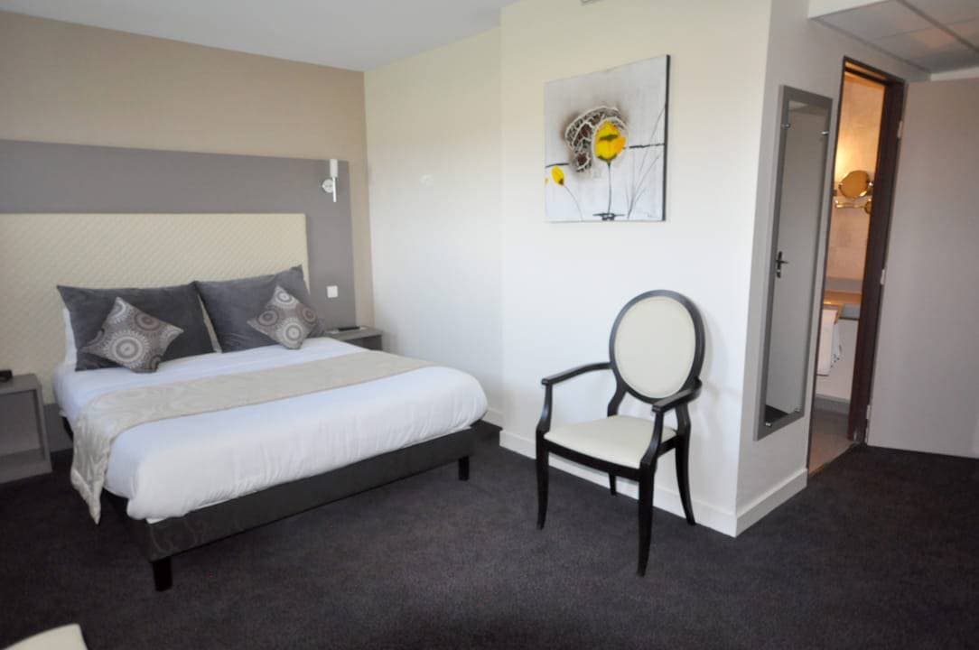 Brit Hotel Confort Alexia 5