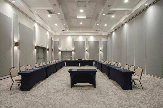 Qoya Hotel Curitiba, Curio Collection by Hilton 6