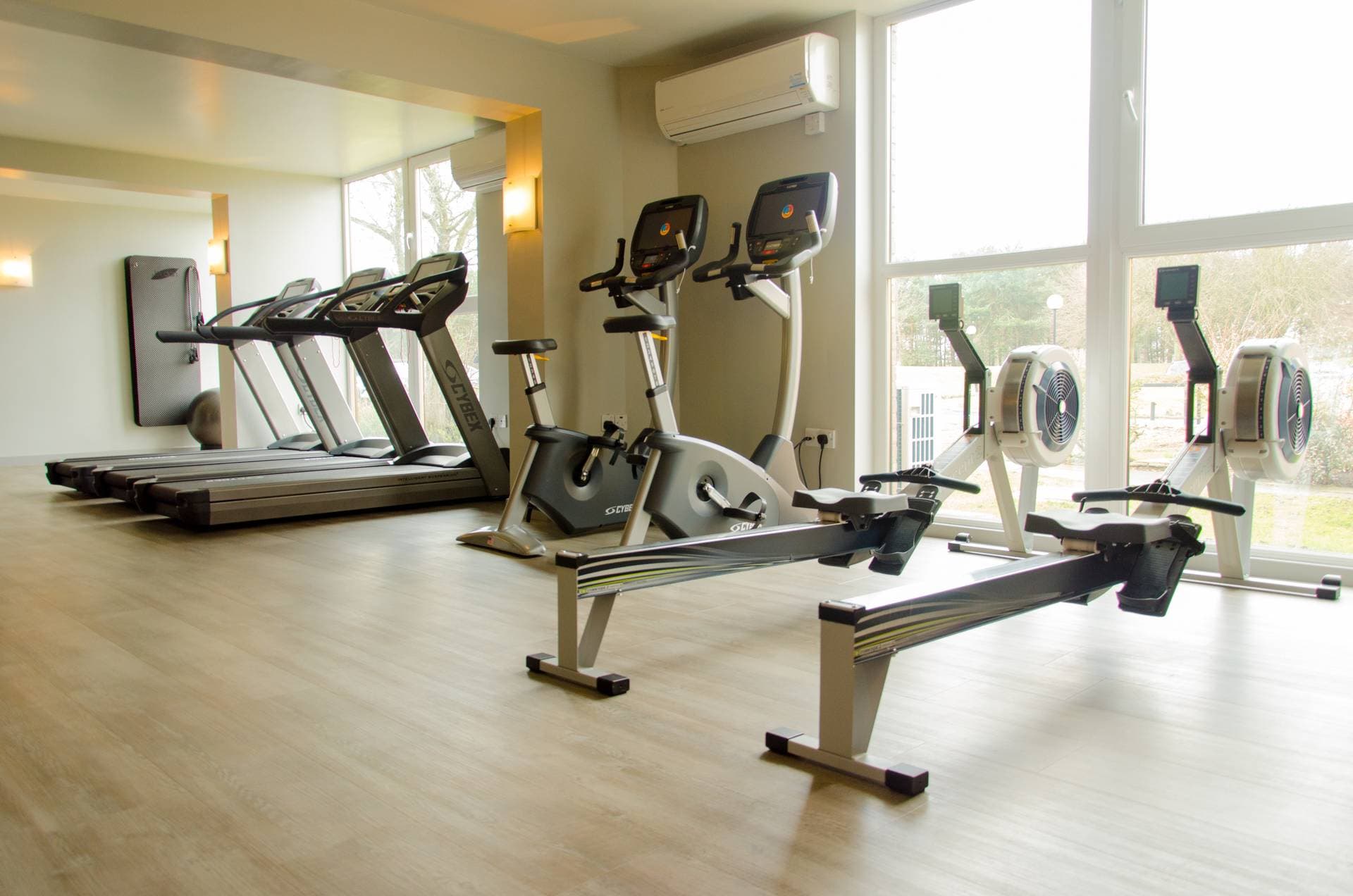 Holiday Inn Newcastle - Gosforth Park 6